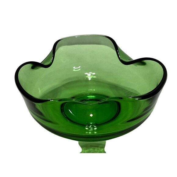 VTG ANCHOR HOCKING FOLDED BOWL IN EMERALD GREEN ART GLASS TRINKET OR CANDY DISH - Picture 3 of 5